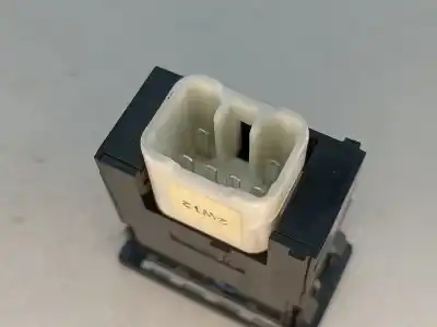 Second-hand car spare part multifunction switch for toyota rav4 (a2) 2.0 d-4d 4wd oem iam references   
