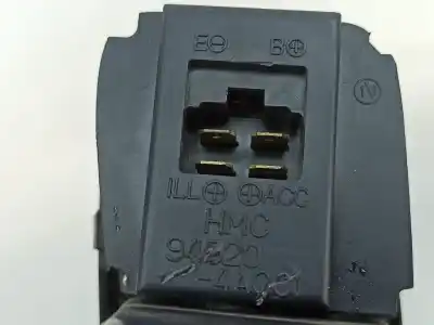 Pièce détachée automobile d'occasion horloge pour hyundai h-1 furgoneta (a1) 2.5 td références oem iam 945204a001  