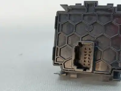 Автозапчасти б/у многофункциональное управление за renault twingo iii (bcm_) 0.9 tce 90 ссылки oem iam   