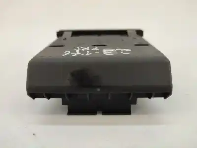 Pezzo di ricambio per auto di seconda mano portacenere per audi a4 b5 (8d2) 1.9 tdi riferimenti oem iam 8d0941561  