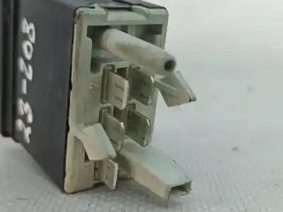 Pièce détachée automobile d'occasion commutateur multifonctions pour audi a4 b5 (8d2) 1.8 t références oem iam   
