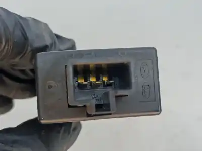 Second-hand car spare part multifunction switch for hyundai i30 (fd) 1.6 crdi oem iam references   