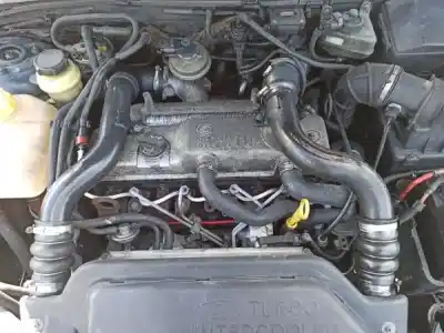 İkinci el araba yedek parçası Komple Motor için FORD FOCUS (DAW, DBW) 1.8 Turbo DI / TDDi OEM IAM referansları C9DB  