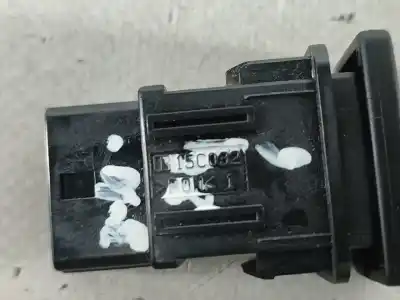 Автозапчасти б/у многофункциональное управление за toyota prius hatchback (_w2_) 1.5 hybrid (nhw20_. nhw20r) híbrido (gasolina) 2007 5p ссылки oem iam 15c032  