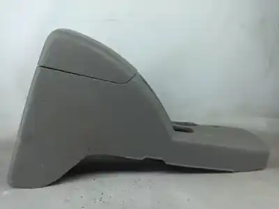 Second-hand car spare part center console for mitsubishi l 200 (ka0/kb0) 2.5 di-d cat oem iam references mn179797