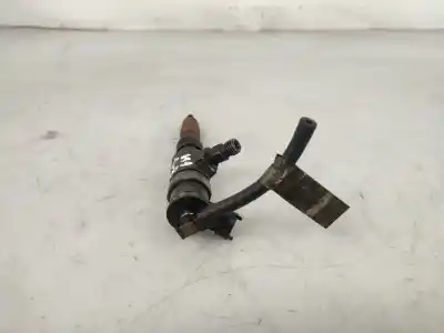 Second-hand car spare part injector for peugeot 308 sw ii (lc_, lj_, lr_, lx_, l4_) 1.6 hdi / bluehdi 115 (lcbhxm lcbhxt) oem iam references 027766  