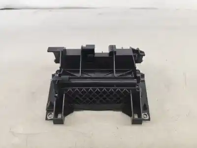 Pezzo di ricambio per auto di seconda mano portacenere per audi a4 b7 avant (8ed) 2.0 tdi riferimenti oem iam 8e0857951  