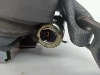 Автозапчастина б/у передній лівий ремін безпеки для toyota prius hatchback (_w2_) 1.5 hybrid (nhw20_) посилання на oem iam   