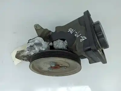 Second-hand car spare part steering pump for bmw 3 (e46) 330 d oem iam references 1095748 / sem poli  