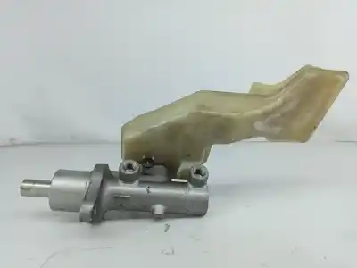 Tweedehands auto-onderdeel rempomp voor mazda 3 (bk) 1.3 (bk14) oem iam-referenties   