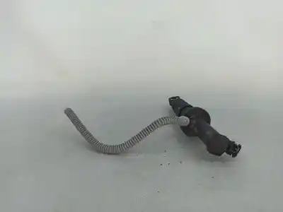 Pezzo di ricambio per auto di seconda mano pompa frizione per renault captur i (j5_, h5_) blue dci 95 riferimenti oem iam 306105773r  