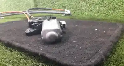 Second-hand car spare part passenger side right window regulator for bmw 3 (e90) 320 d oem iam references   