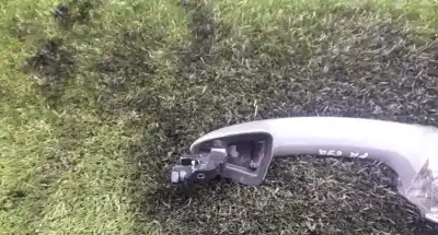 Gebrauchtes Autoersatzteil linker vorderer äusserer griff zum ford fiesta vi (cb1, ccn) 1.5 tdci oem-iam-referenzen    Gebrauchtes Autoersatzteil linker vorderer äusserer griff zum ford fiesta vi (cb1, ccn) 1.5 tdci oem-iam-referenzen