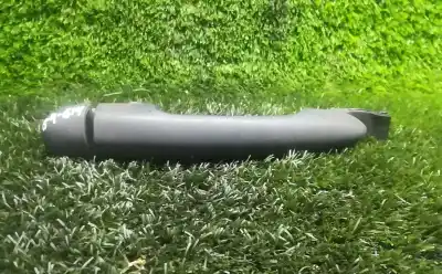 Second-hand car spare part exterior right front door handle for renault clio iii (br0/1, cr0/1) 1.2 16v (br02 br0j br11 cr02 cr0j cr11) oem iam references 