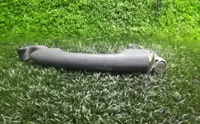 Second-hand car spare part exterior left front door handle for renault clio iii (br0/1, cr0/1) 1.2 16v (br02 br0j br11 cr02 cr0j cr11) oem iam references 