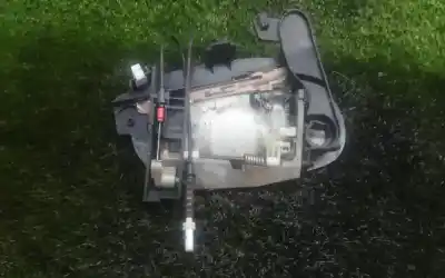 Second-hand car spare part exterior left front door handle for bmw 7 (e65, e66, e67) 730 i li oem iam references 7013 701/705  