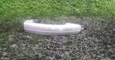 Pezzo di ricambio per auto di seconda mano maniglia esterna anteriore sinistra per ford focus ii (da_, hcp, dp) 1.8 tdci riferimenti oem iam 