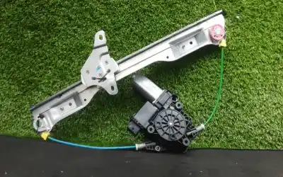 Автозапчасти б/у регулятор стекла переднего правого за opel corsa d (s07) 1.3 cdti (l08 l68) ссылки oem iam 72 005 001  