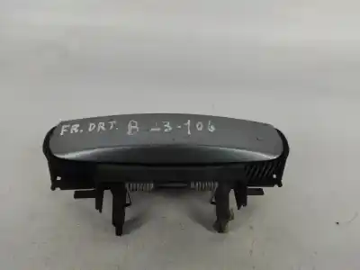 Second-hand car spare part exterior right front door handle for audi a4 b7 avant (8ed) 2.0 tdi oem iam references 4b0839885 Second-hand car spare part exterior right front door handle for audi a4 b7 avant (8ed) 2.0 tdi oem iam references 4b0839885