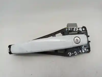 Second-hand car spare part exterior left front door handle for opel corsa d (s07) 1.4 (l08 l68) oem iam references 