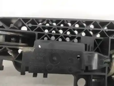 Автозапчастина б/у зовнішня ручка передня прав для audi a4 b8 (8k2) 2.0 tdi посилання на oem iam 8t02837886a  