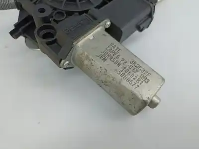 Автозапчастина б/у регулятор переднього правого скла для opel corsa d (s07) 1.2 (l08 l68) посилання на oem iam 60809140  