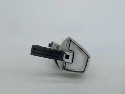 Автозапчастина б/у зовнішня ручка передня прав для seat leon (5f1) 1.5 tgi посилання на oem iam 5g0837206  