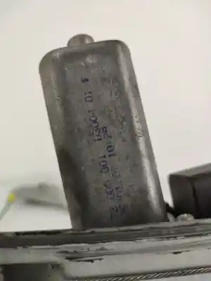 Автозапчастина б/у регулятор переднього правого скла для opel corsa d (s07) 1.4 (l08 l68) посилання на oem iam 72005001  