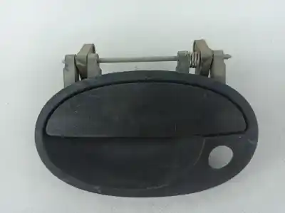 Pezzo di ricambio per auto di seconda mano maniglia esterna anteriore sinistra per opel corsa c 1.2 16v cat (z 12 xe / lw4) riferimenti oem iam 