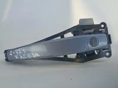 Tweedehands auto-onderdeel BUITENSTE HANDGREEP LINKS VOOR voor OPEL ASTRA H GTC (A04)  OEM IAM-referenties 24463523  
