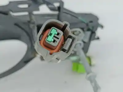 Автозапчасти б/у левая передняя наружная ручка за mitsubishi outlander ii (cw_w) 1722 ak gasóleo 2011 5p ссылки oem iam   