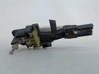 Second-hand car spare part exterior left front door handle for bmw 1 (e81) 118 d oem iam references   