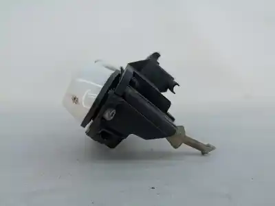 Second-hand car spare part exterior left front door handle for bmw 1 (e81) 118 d oem iam references   