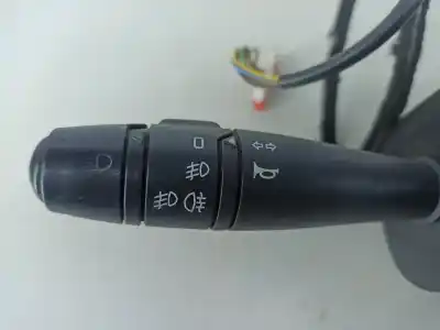 Second-hand car spare part headlights switch for renault clio ii bb_, cb_ 1.2 bb0a. bb0f. bb10. bb1k. bb28. bb2d. bb2h. cb0a.... oem iam references   