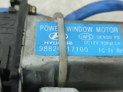 Second-hand car spare part passenger side right window regulator for hyundai matrix (fc) 1.5 crdi oem iam references 988207100  