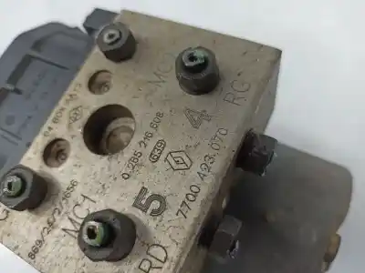 Pezzo di ricambio per auto di seconda mano abs per renault megane scenic (ja0/1_) 1.4 i (ja0e) riferimenti oem iam 0273004331  
