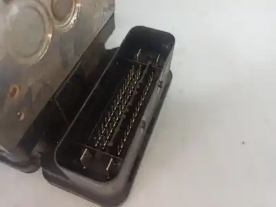 Pezzo di ricambio per auto di seconda mano abs per mercedes-benz c-class t-model (s204) c 200 cdi (204.001) riferimenti oem iam a1724312612  