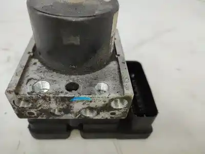 Автозапчастина б/у абс для renault twingo ii (cn0_) 1.5 dci (cn0e) посилання на oem iam 8200403322f  