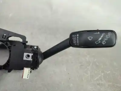 Pezzo di ricambio per auto di seconda mano controllo della luce per seat leon st (5f8) 1.6 tdi riferimenti oem iam 5q0953507hq  