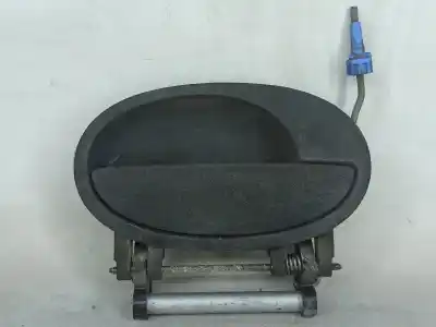 Peça sobressalente para automóvel em segunda mão puxador exterior frente direito por opel corsa c (x01) 1.2 (f08, f68) referências oem iam  Peça sobressalente para automóvel em segunda mão puxador exterior frente direito por opel corsa c (x01) 1.2 (f08, f68) referências oem iam