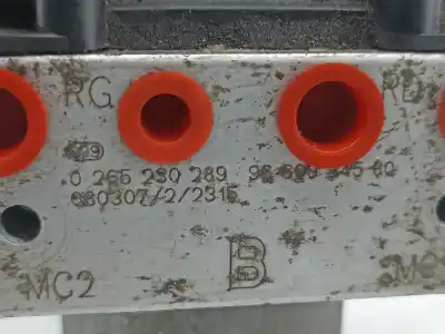 Peça sobressalente para automóvel em segunda mão abs por citroen c4 picasso i monospace (ud_) 2.0 hdi 138 referências oem iam 9665106680  