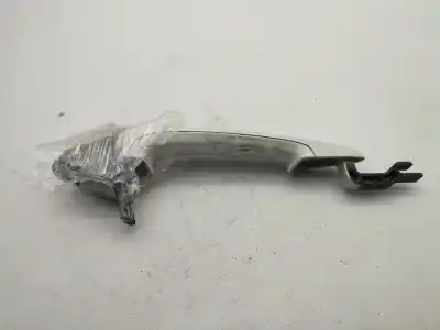 Peça sobressalente para automóvel em segunda mão puxador exterior frente direito por bmw 1 (f20) 116 d referências oem iam 