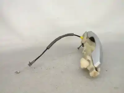 Автозапчасти б/у левая передняя наружная ручка за hyundai i30 fastback (pde, pden) 1.6 crdi ссылки oem iam   