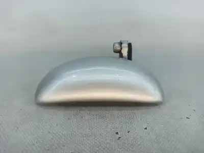 Peça sobressalente para automóvel em segunda mão puxador exterior dianteiro esquerdo por peugeot 107 1.0 cat (384f) referências oem iam 