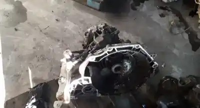 Pezzo di ricambio per auto di seconda mano riduttore per opel corsa c (x01) 1.2/1.0 gasolina riferimenti oem iam f13c394  