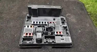 Peça sobressalente para automóvel em segunda mão caixa de fusíveis e relés por nissan qashqai / qashqai +2 i (j10, nj10, jj10e) 1.5 dci referências oem iam 284b7jd000