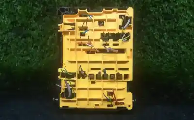 Second-hand car spare part fuse box unit for citroen c-elysee (dd_) 1.6 hdi 92 oem iam references 9804846880  