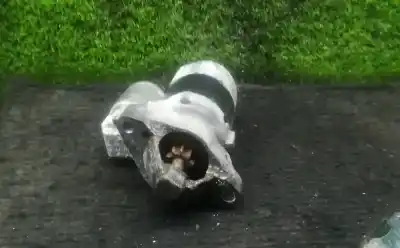 Second-hand car spare part starter motor for renault clio iii (br0/1, cr0/1) 1.2 16v (br02 br0j br11 cr02 cr0j cr11) oem iam references 8200369521