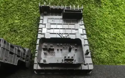 Peça sobressalente para automóvel em segunda mão caixa de fusíveis e relés por kia picanto (ja) 1.0 cat referências oem iam 1k0937629a  