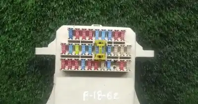 Second-hand car spare part fuse box unit for hyundai i30 (fd) 1.6 crdi oem iam references   